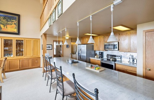 Bodega Bay House | Bodega Retreat! Ocean View, Golf Course, Walk to Beach & Clubhouse, Dog Friendly