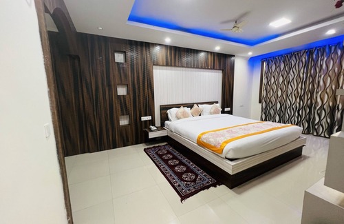 Bodh Gaya Hotel | Bodhgaya Regency Hotel