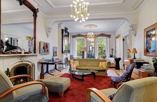 Boerum Hill House | Boerum Hill historic brownstone, close to all subways, on tree-lined street