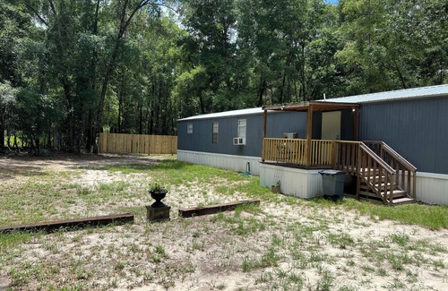 Branford House | Bohemian Acres: Cozy 2-bedroom house in welcoming Branford, FL.