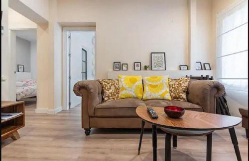 Barrio de La Latina Apartment | Bohemian Charm in the Latina.