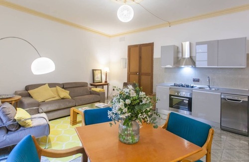 Old Town Apartment | Bohemian loft in the city center of Palma close to the cathedral and sea side.
