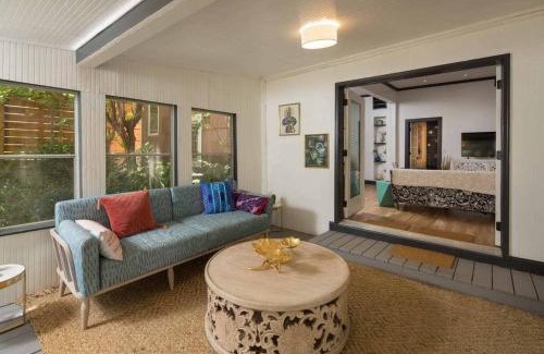 Midtown Apartment | Bohemian Rhap