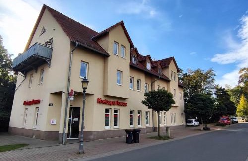 Neudietendorf Apartment | BohnApartments Bechstein - sehr ruhig - 3 Schlafzimmer - Balkon - Stellplätze- WLAN - Vollausstattung