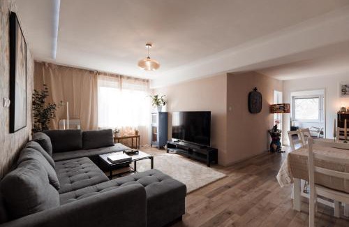 Meidling Apartment | Boho Apartment Vienna