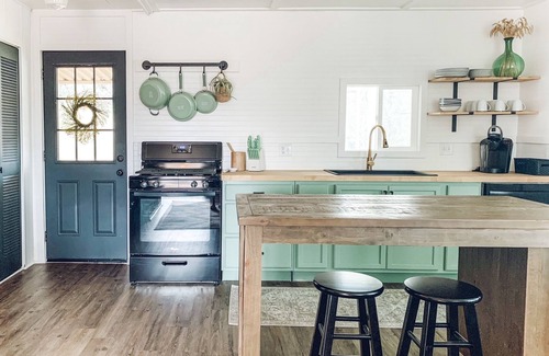 Coarsegold House | Boho CA style Bungalow near Yosemite National Park! Rural Mountain View!