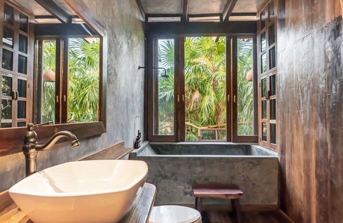 Tulum House | Boho-Chic Treehouse | Tulum | Private Cenote, Fire Pit & Lagoon Experience | Upscale Amenities