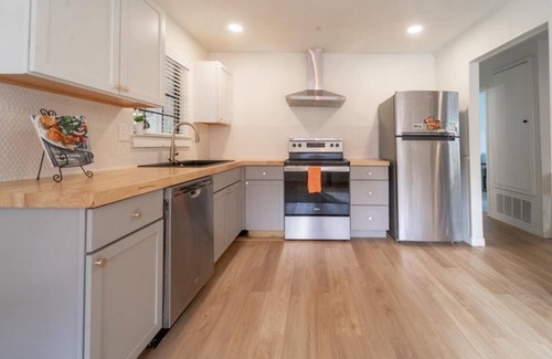 Mobile House | Boho Cottage in West Mobile