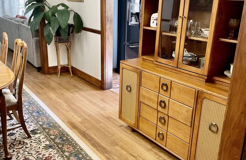 Broadmoor House | Boho Haven- Beautiful place To call home away from home!