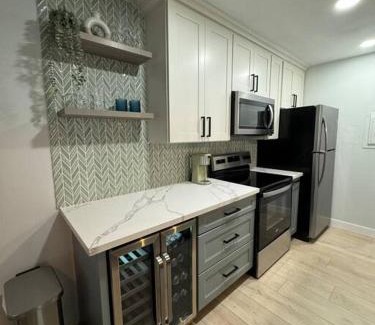 Waikoloa Apartment | Boho Island Paradise Remodel 2BR
