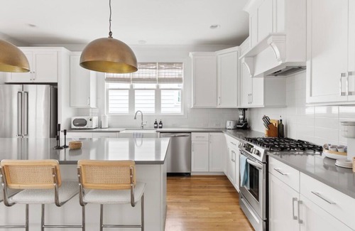 Southwest Raleigh House | Boho Luxe Stay Game Room, Fire Pit & Playground