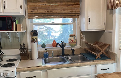 Pineola Cabin | Boho shabby chic shack In beautiful resort