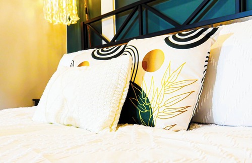 Huntsville Apartment | Boho Studio Retreat King Bed, Prime Location