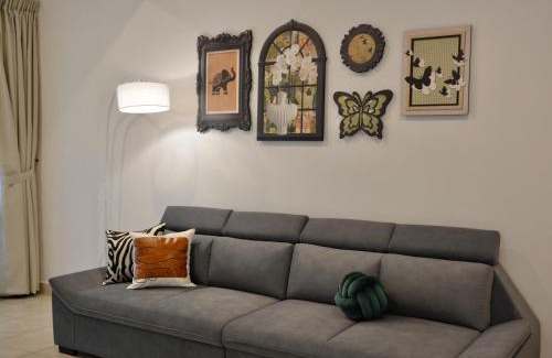 Kota Kinabalu House | BohoHaven Semi D 5R3B 10to12pax with CarGarage