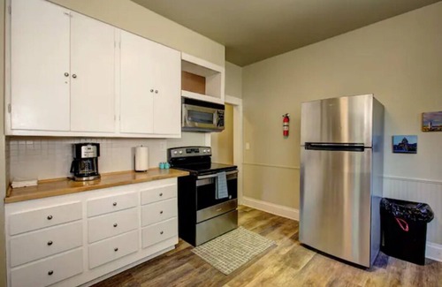 Southeast Boise House | Boise State/Greenbelt 3 bedroom Cottage