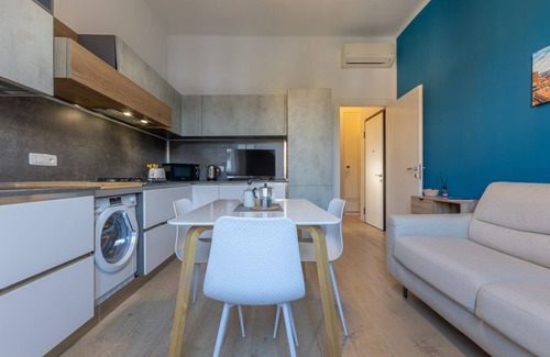 San Donato-San Vitale Apartment | Bologna Sant'Orsola Stylish Apartment