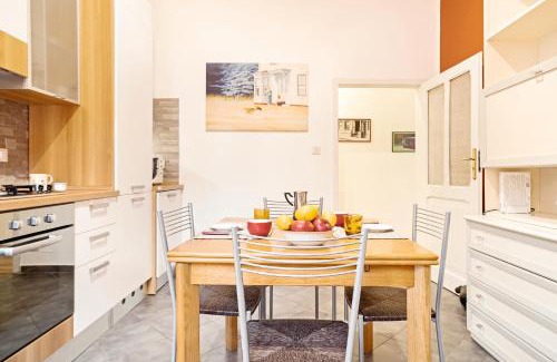 Cirenaica Apartment | Bologna Zanolini Apartment
