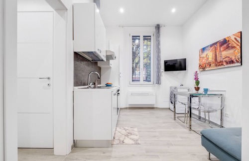 Bolognina Apartment | Bolognina Centro-Stazione Apartment