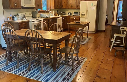 Bolton Landing House | Bolton Landing - 4 Bdrm Vacation Rental