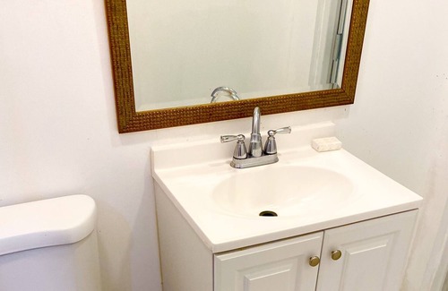 Downtown Baltimore House | Bonanza private