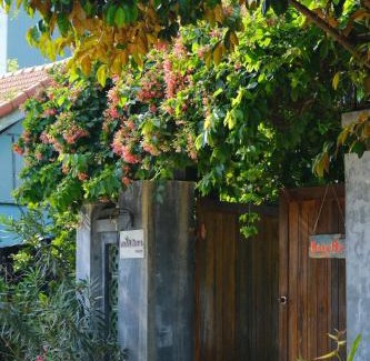 Hoi An Apartment | Bong Mo - Hoi An wooden house