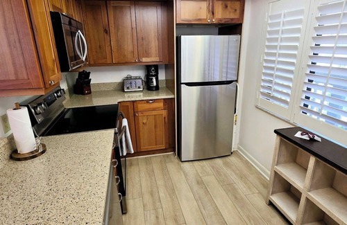 Bonita Bay Condo | Bonita Bay Retreat -Charming 2-bed condo with WiFi, AC, Beach Access via Shuttle
