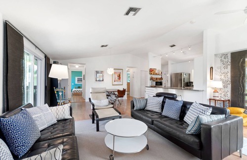 Bonita Springs House | Bonita Beach Getaway | 2-Bed & 2-Bath Couples Beach Escape