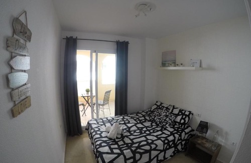 Benalmadena Costa House | Bonita y moderna habitación a 300m de la playa