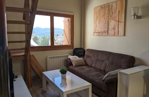 Villanua Apartment | Bonito y luminoso apartamento con wifi y chimenea Aizú - Villanúa