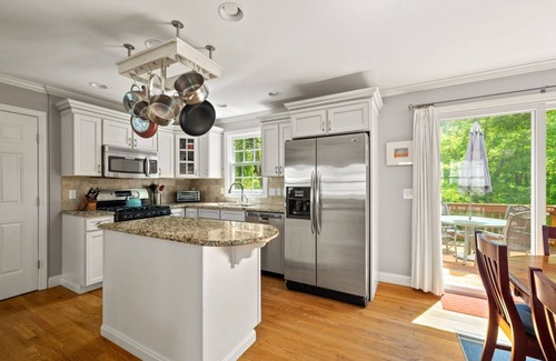 Bonnet Shores House | Bonnet Shores - Private Neighborhood Beach - Built in 2009 - Central Air