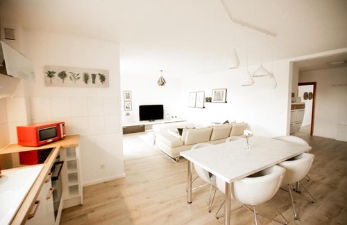 Siegburg Apartment | bonquartier - groß & stylisch - zentral & komfortabel