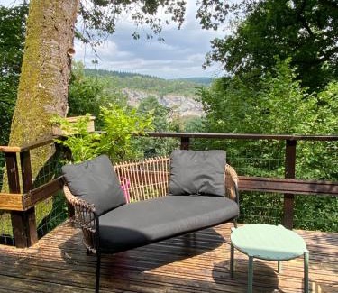 Blaimont Ski Chalet | Bonsoy Lovely House Fauve 1