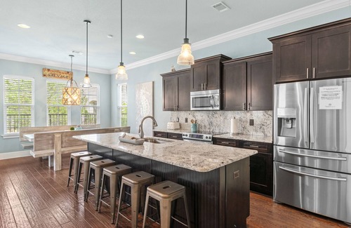 Miramar House | Book 3 Nights Get 4th Free*Spectacular Home*Two Golf Carts*Grill*Steps From Pool