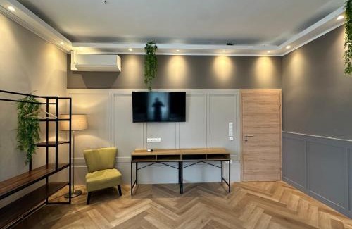 Altstadt Apartment | Book-A-Room Salzburg Apartment 31