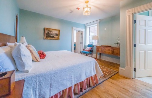 Millersburg House | Book a suite! New 8 room hotel on historic campus.