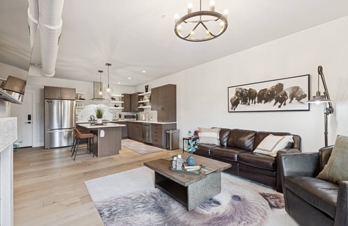 Whitefish Condo | Book for Holidays! Pet-Friendly Condo in Downtown Whitefish! Nearby Shops!