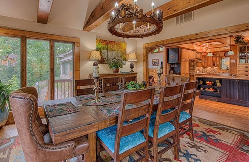 Maggie Valley Cabin | Book Now for 2024~ Luxury Lodge ~ Creek & Mountain View