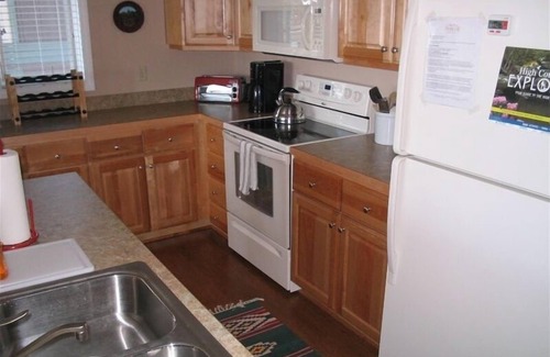Banner Elk Condo | Book now for Fall and Holiday stays!July or Aug. 2026 month long only available