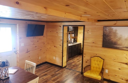 Heidelberg Apartment | Book with us now for a get-away experience great for all ages!