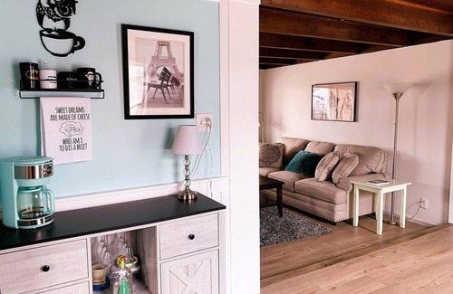 Camp Ellis House | Booking 2025 summer weekly's now! Sleeps 10, steps from beach & 4 miles to OOB!