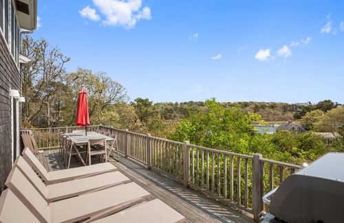 West Chatham House | Booking for 2025 now! WATERVIEWS! 4min drive to Hardings Beach!