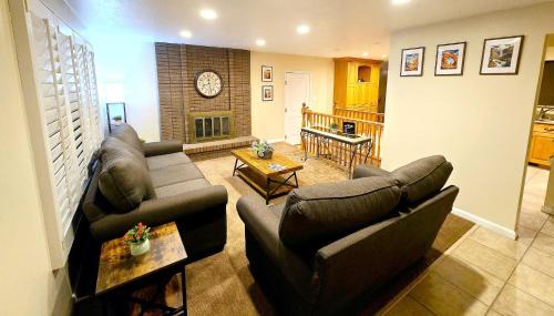 Sandy House | Booking - Hoskere Homes