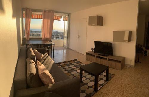 La Panouse Apartment | Boost Your Immo Marseille La Rouvière 121E1