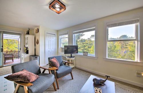 Boothbay Harbor Apartment | Boothbay Apt with Furnished Deck about 1 Mi to Bay