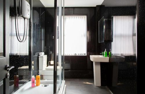 Bootle Apartment | Bootle Liverpool, 2 Bedrooms