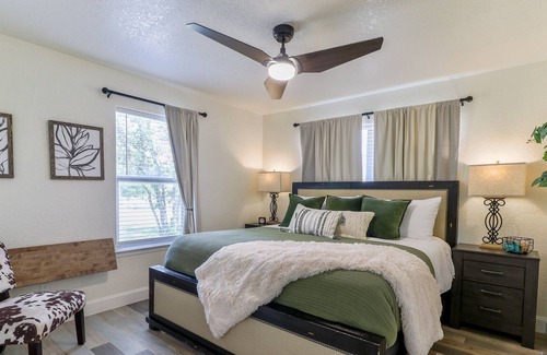 Oatmeal Other | Boots and Bunks -- Texas Hill Country Farm Stay