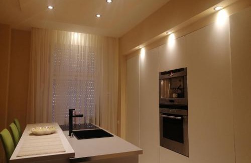 Kerkrade House | Border Bliss - Private Room with Bathroom in a Cozy Home