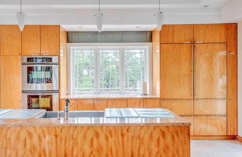 Amagansett House | Bordering 130 Acre Preserve, Heated Gunite Pool, Eat-In Chefs Kitchen