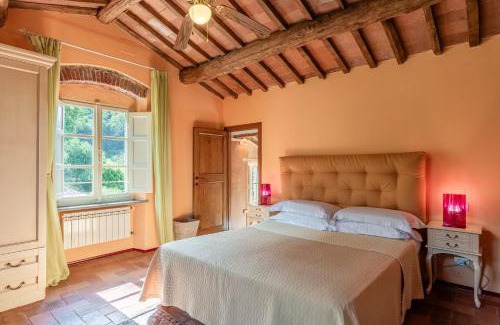 Mastiano Apartment | Borghetto Gaddini - Gli Americani Deluxe Apartment- Panoramic view and pool