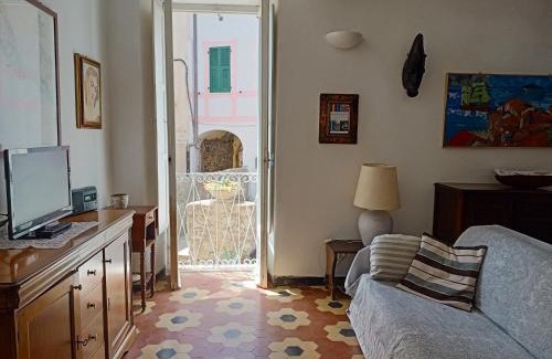 Tellaro Apartment | Borgo Antico - Casa del Caruggio